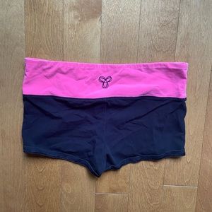 TNA SHORTS
